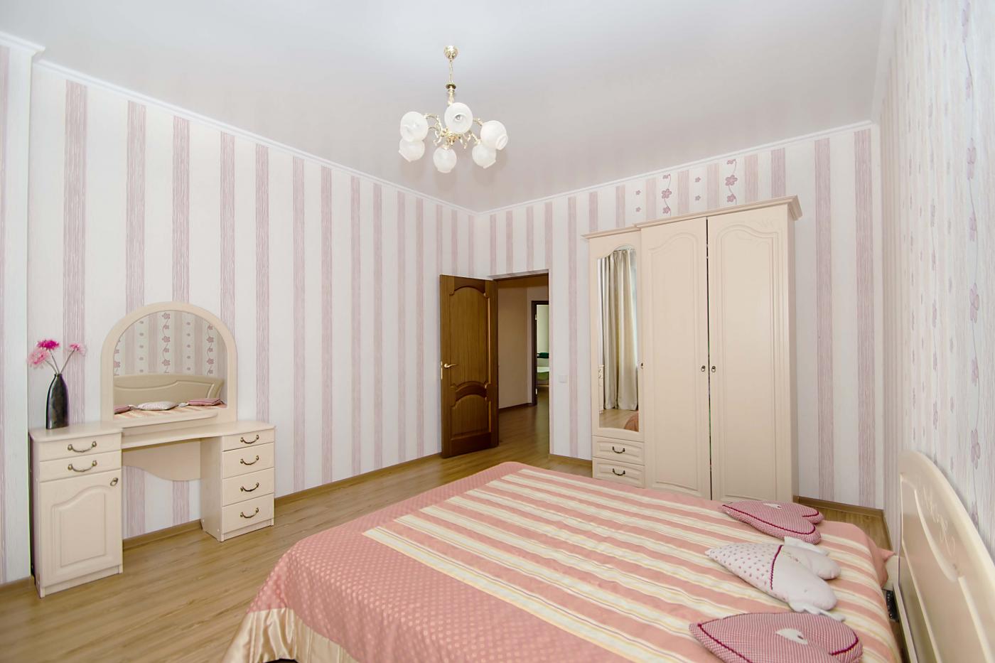 3-комнатная квартира посуточно (вариант № 4337), ул. Вишневского улица, фото № 7